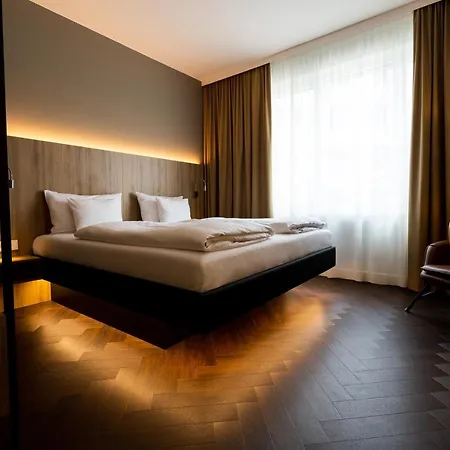 Ginn & Lounge Yorck 4*