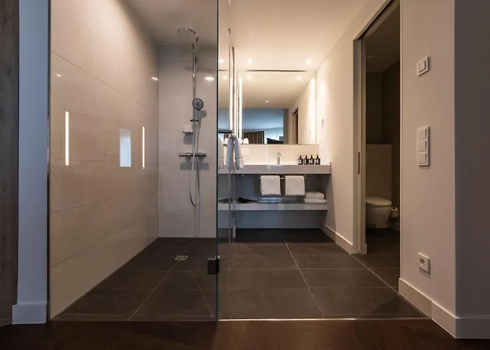 Ginn & Lounge Yorck 4*