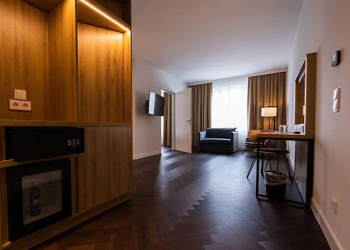 Ginn & Lounge Yorck 4*